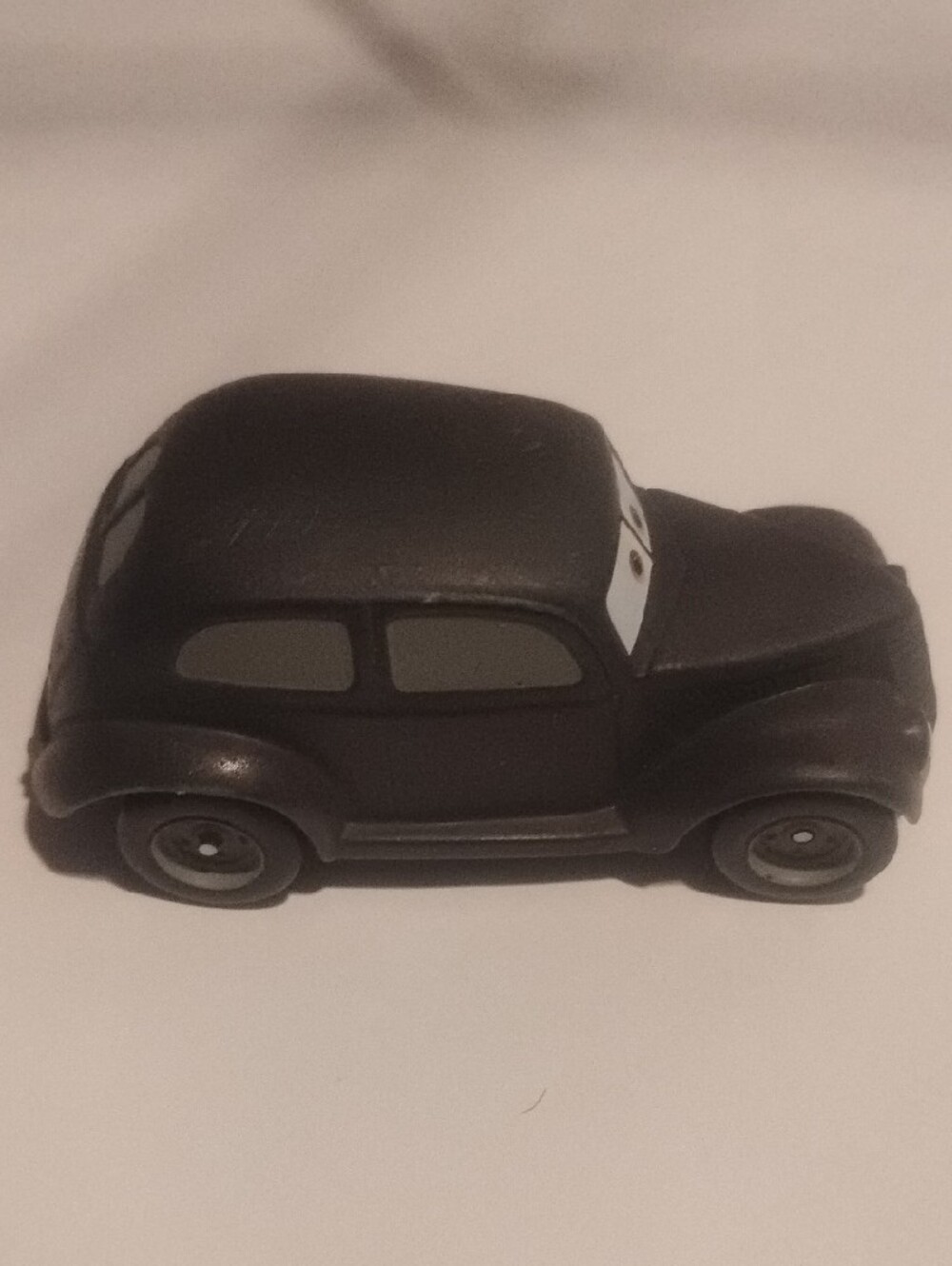Pixar Cars Diana Gearado Color Changer Vehicle - Picture 2 of 11